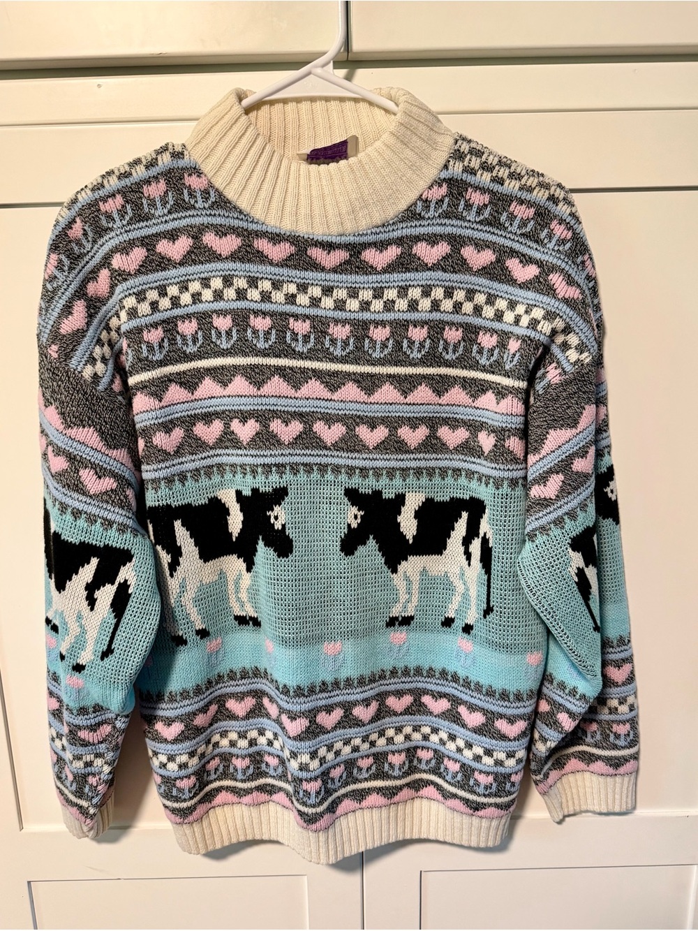 Arielle Vintage 1980’s Cows and Hearts Novelty Sweater